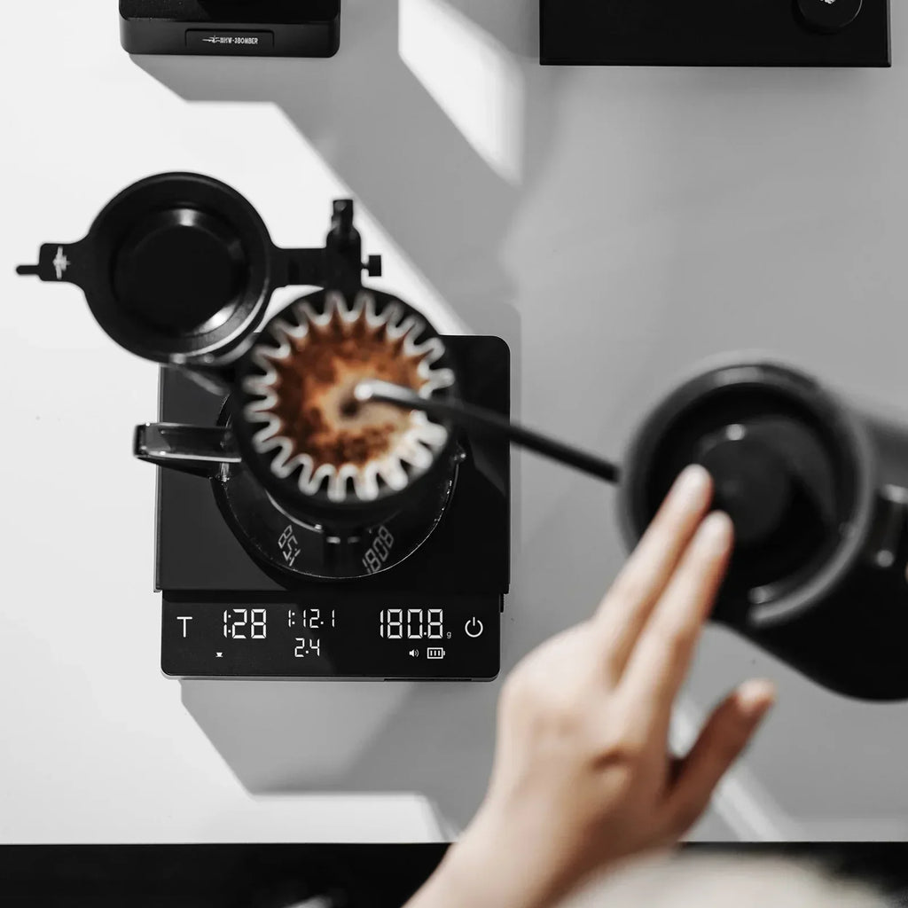 MHW-3BOMBER Cube Coffee Scale 3.0 Pro Max Main Concept Avenue