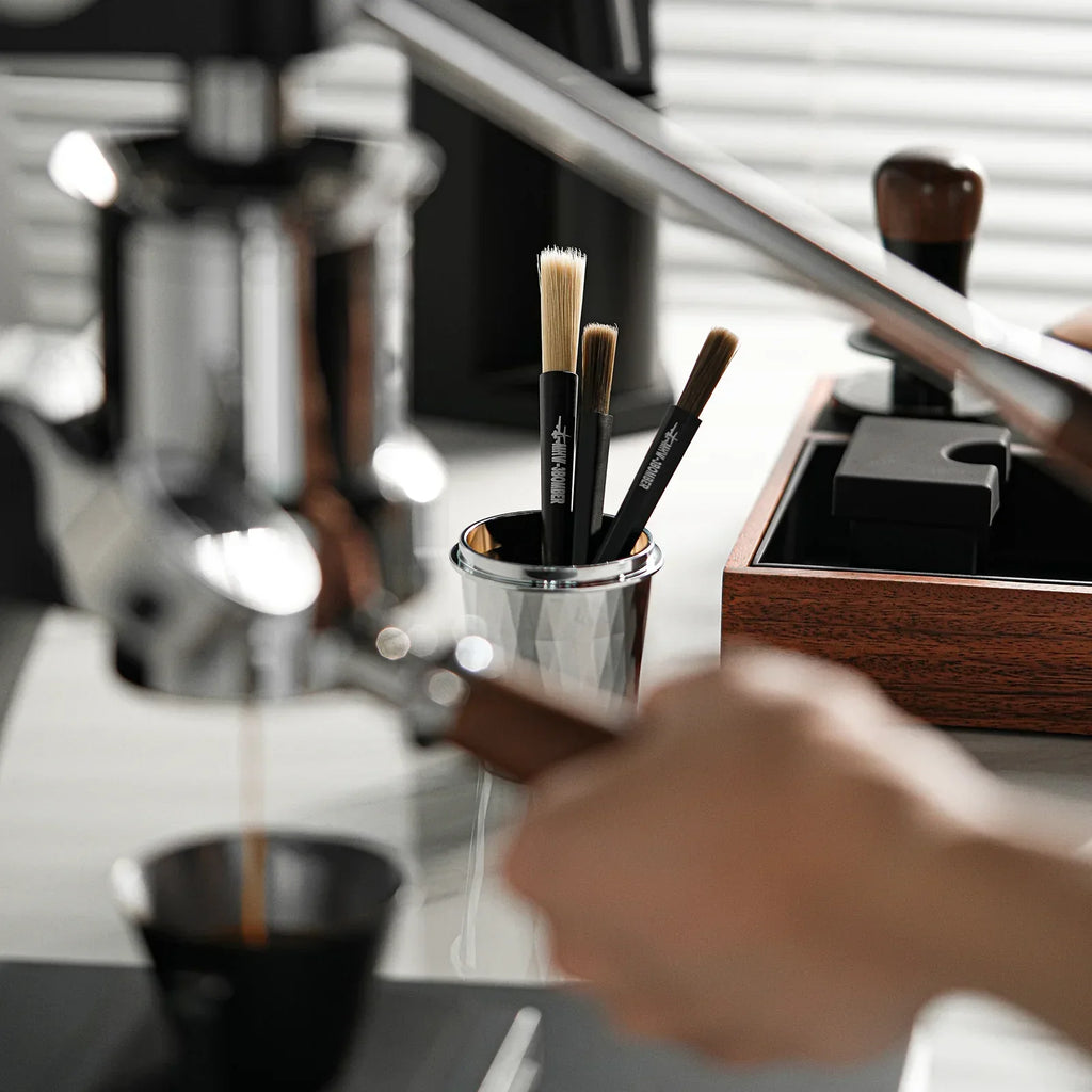 MHW-3BOMBER Coffee Cleaning Pen Brush Main Concept Avenue